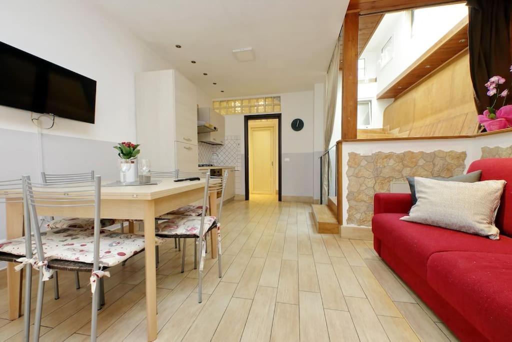Vatican Flat Spacious Cozy With Court Rome Bagian luar foto